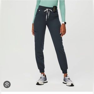 Figs dark harbor jogger pant and Catarina shirt